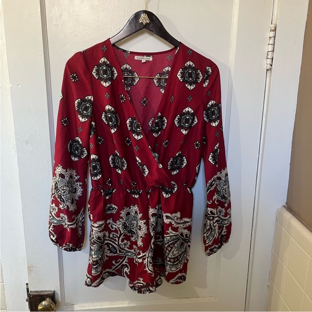 Charlotte Russe Burgundy Paisley Surplice Long Sleeve Romper - Small